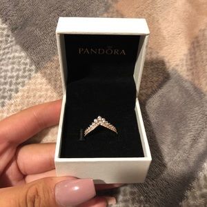 pandora rose gold wishbone princess ring